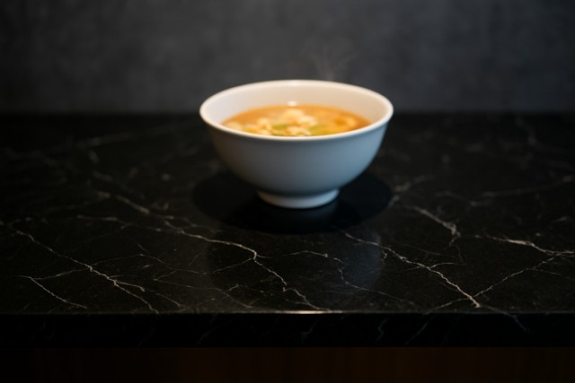 black_marble_ramen_bowl